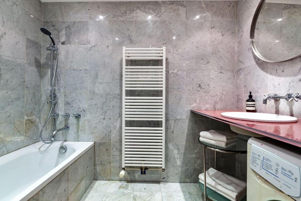 Charmant Appartement Au Coeur De Παρίσι Εξωτερικό φωτογραφία